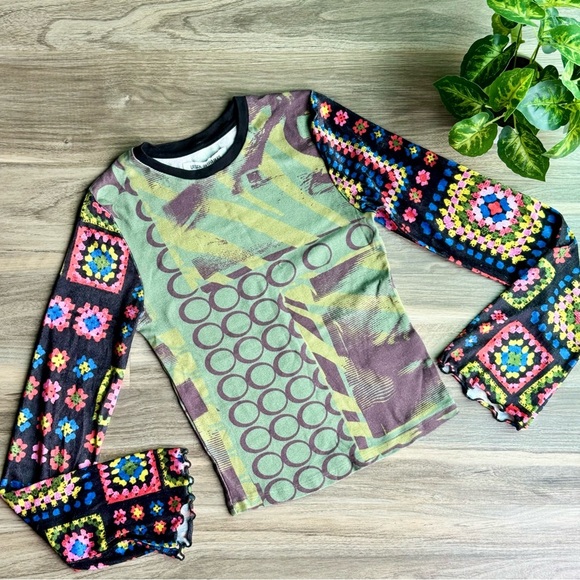 Urban Outfitters Suzie Spliced Printed Colorful Patchwork Long Sleeve Top Medium - Picture 2 of 14